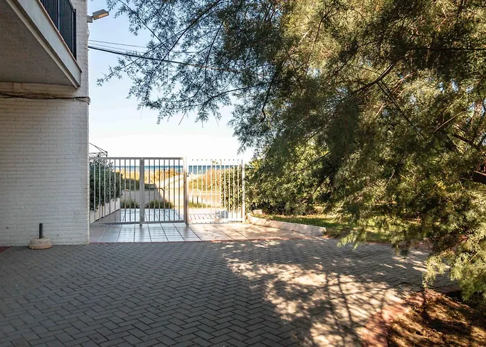 Atardecer Unico En La Playa Dénia