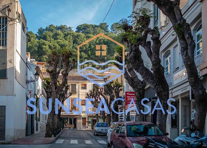 Atardecer Unico En La Playa Dénia